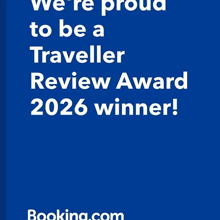 'active Life' - Hockey, Football And Basketball Stadium, Vivo Shopping Center - Parking And Air Conditioned * Bratislava