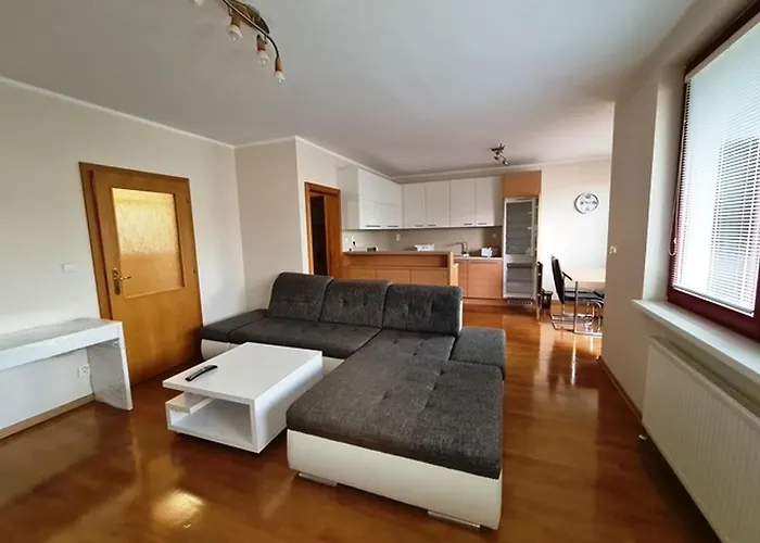 'active Life' - Hockey, Football And Basketball Stadium, Vivo Shopping Center - Parking And Air Conditioned Apartmán *